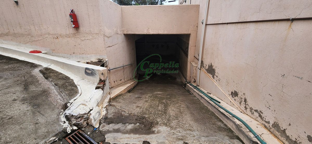 Cochera en alquiler – Uruguay 452 – foto 3