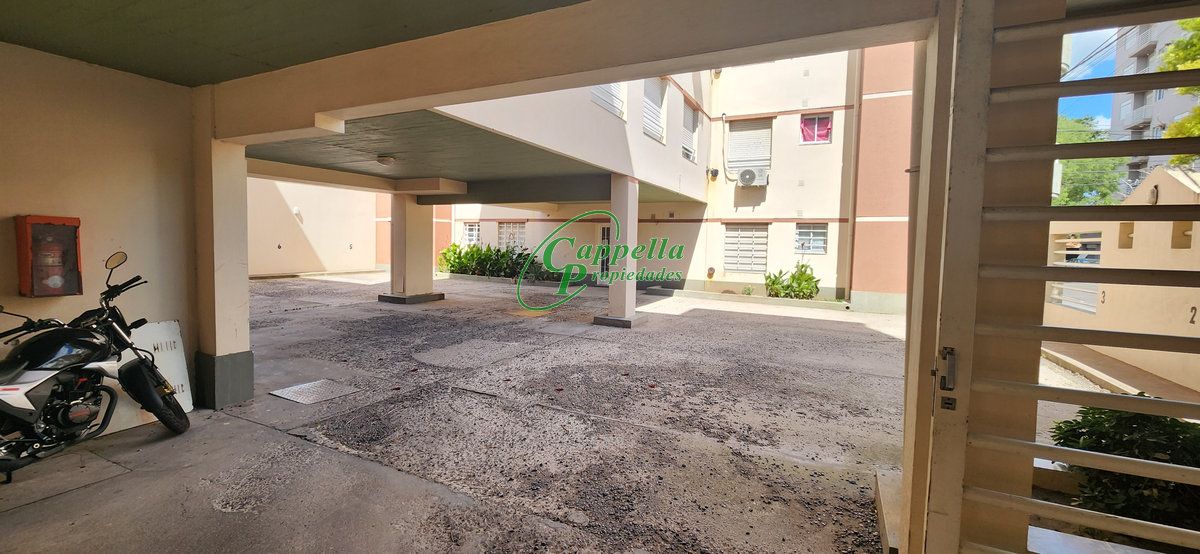 Cochera en alquiler – Vicente Lopez 1117 – foto 3