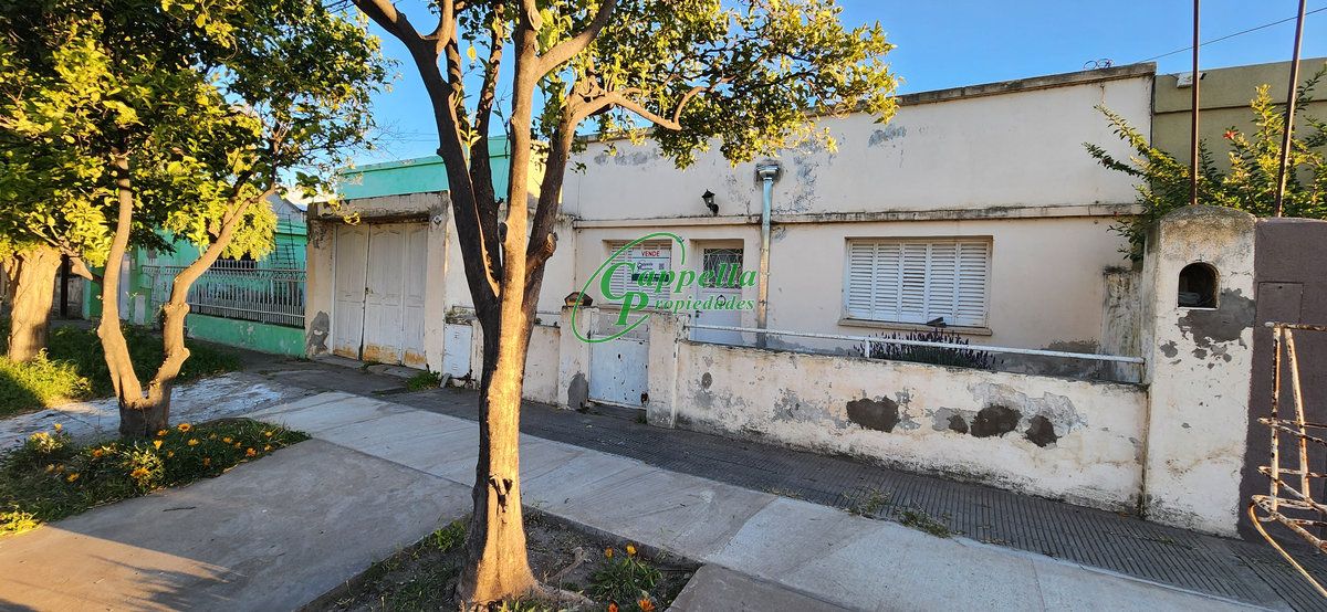 Casa en venta – Juana Azurduy 1863 – foto 2