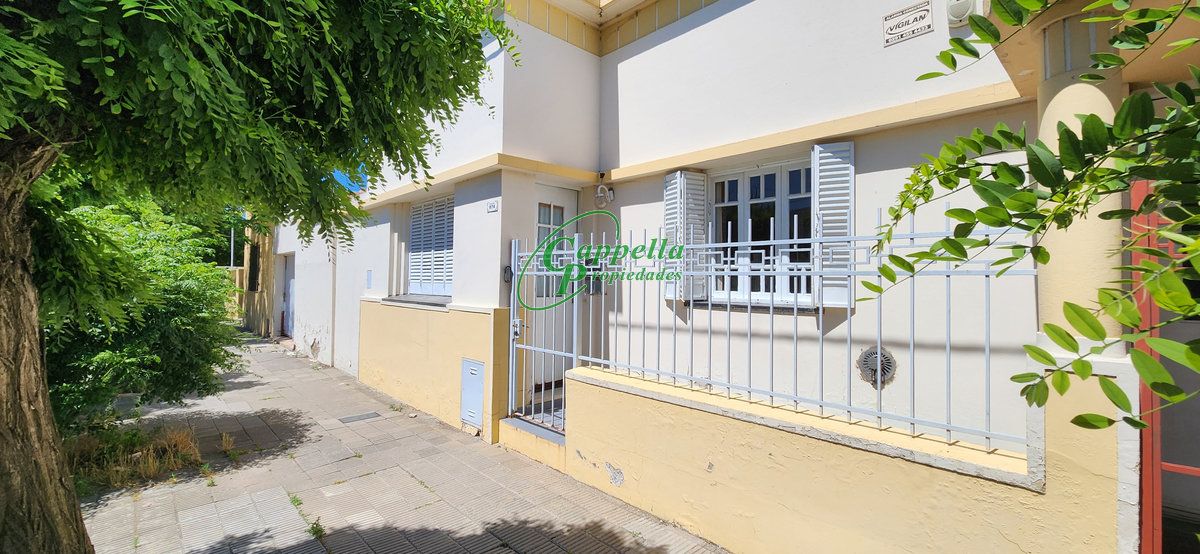 Casa en venta – Charlone 974 – foto 2